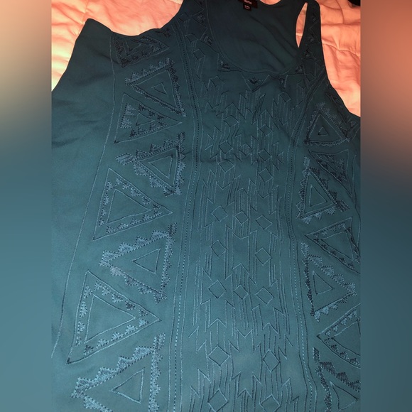 Mossimo, Team embroidered tank top, XXL - Picture 2 of 4